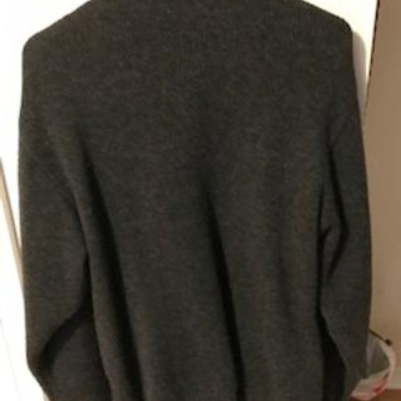 Kilim Rug Sweater - Picture 4 of 4